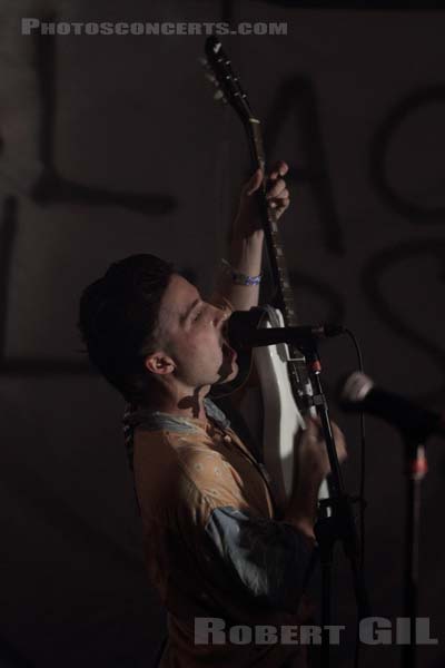 BLACK LIPS - 2012-07-23 - PARIS - Trabendo - Cole Alexander